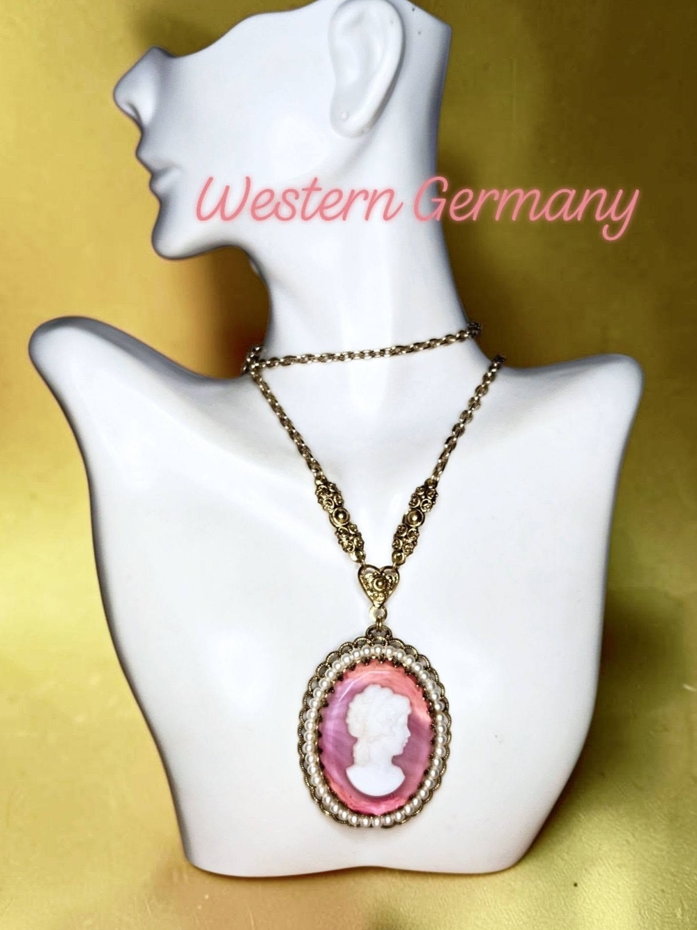 Vintage Western Germany Pink Glass Cameo Faux Pearl Filigree Pendant Necklace